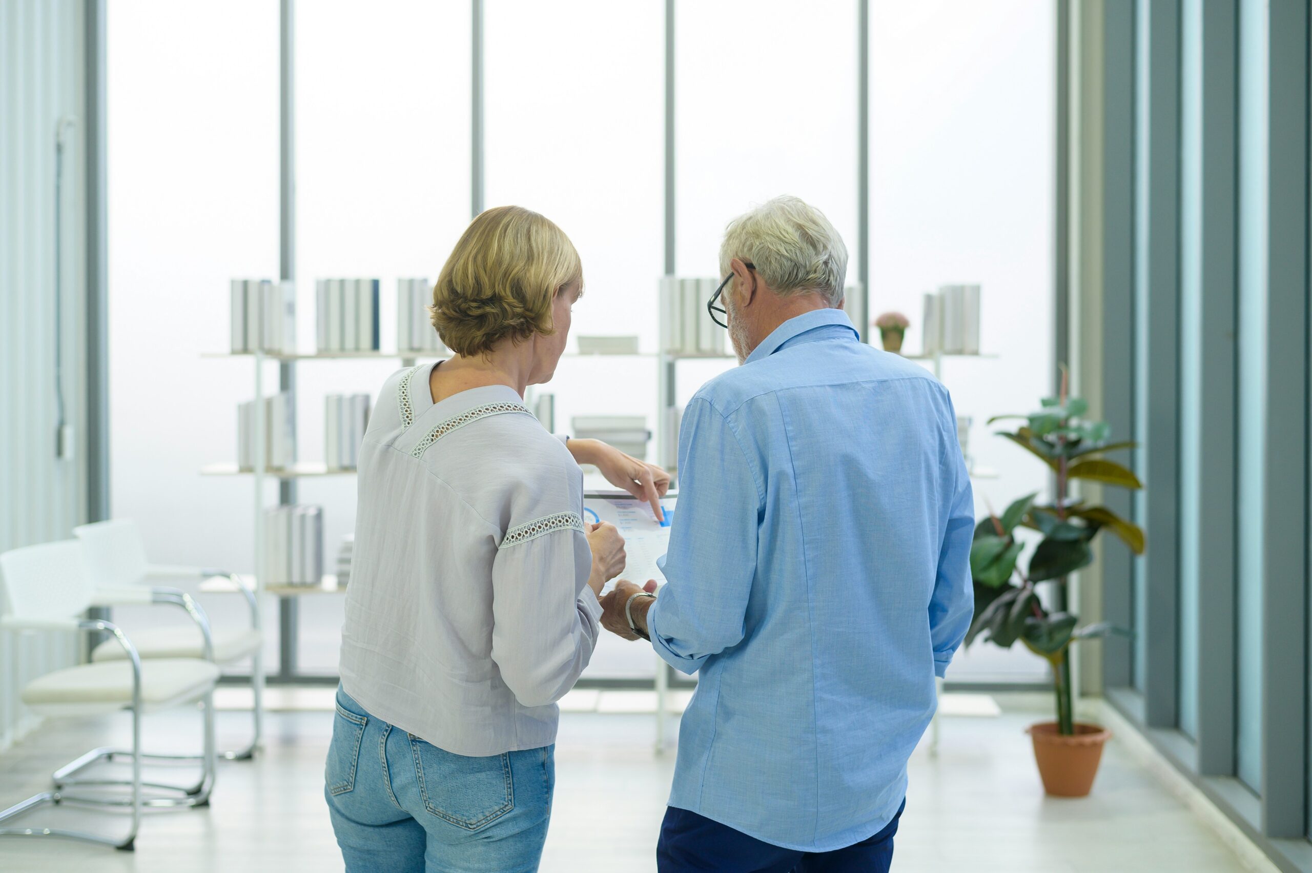 C-Suite Communication Clarity and Confidence How to Speak to Executives with Impact